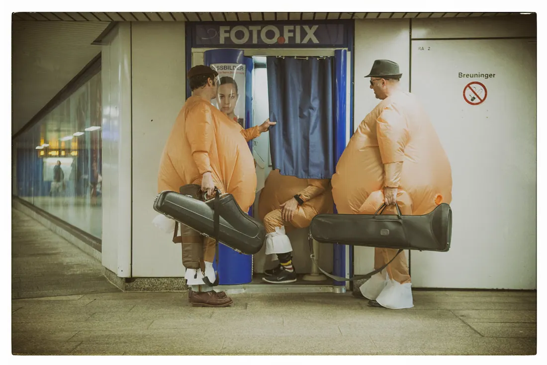 chicken wings — photograph 7 by bernd kammerer